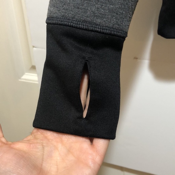 ATHLETA Fuse Color Block Sweatshirt XS - Picture 5 of 9